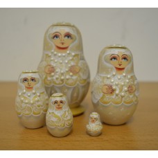 5 piece with pearls russian doll